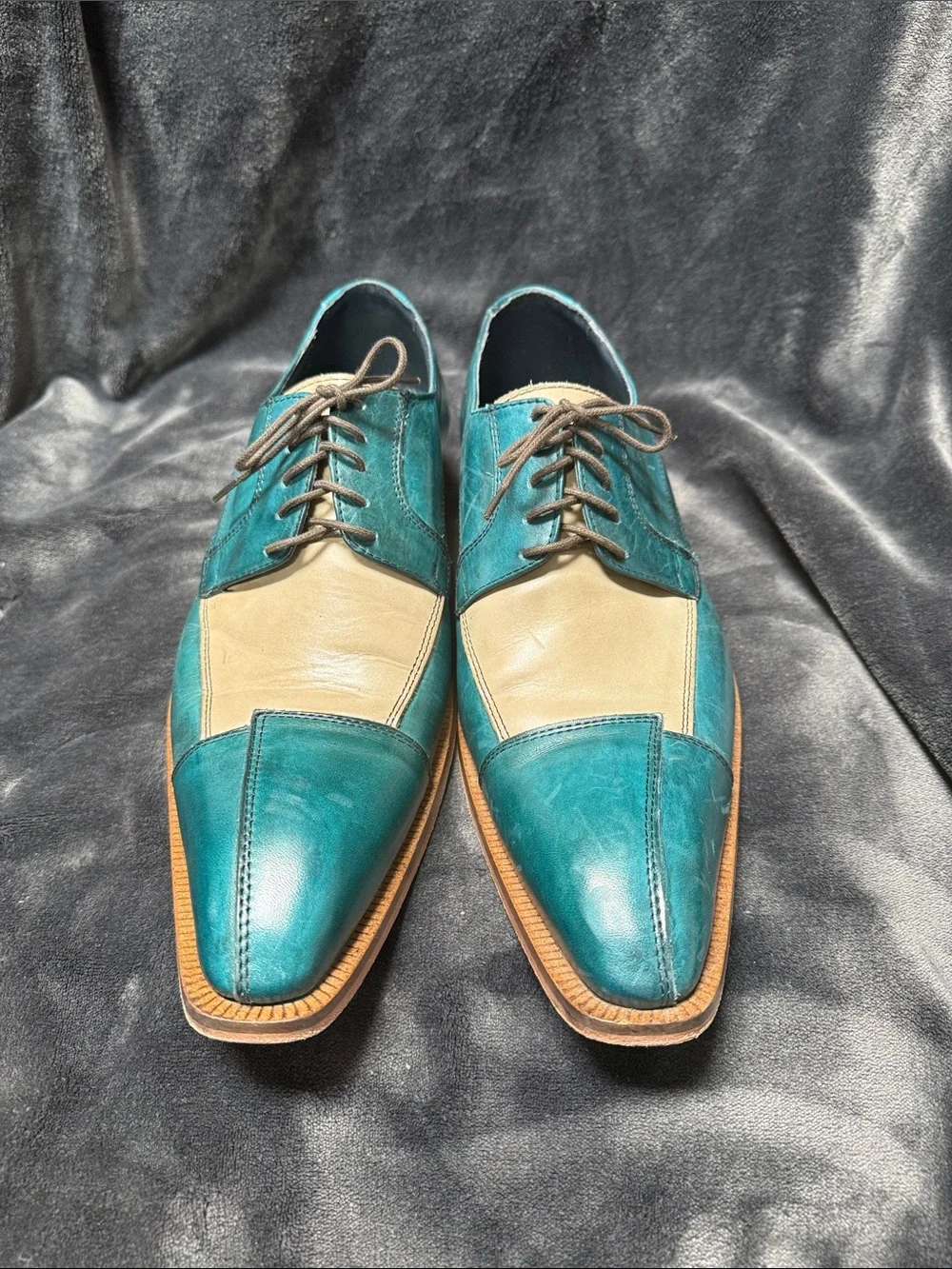 Men's Two-Tone Teal and Cream Leather Derby Shoes